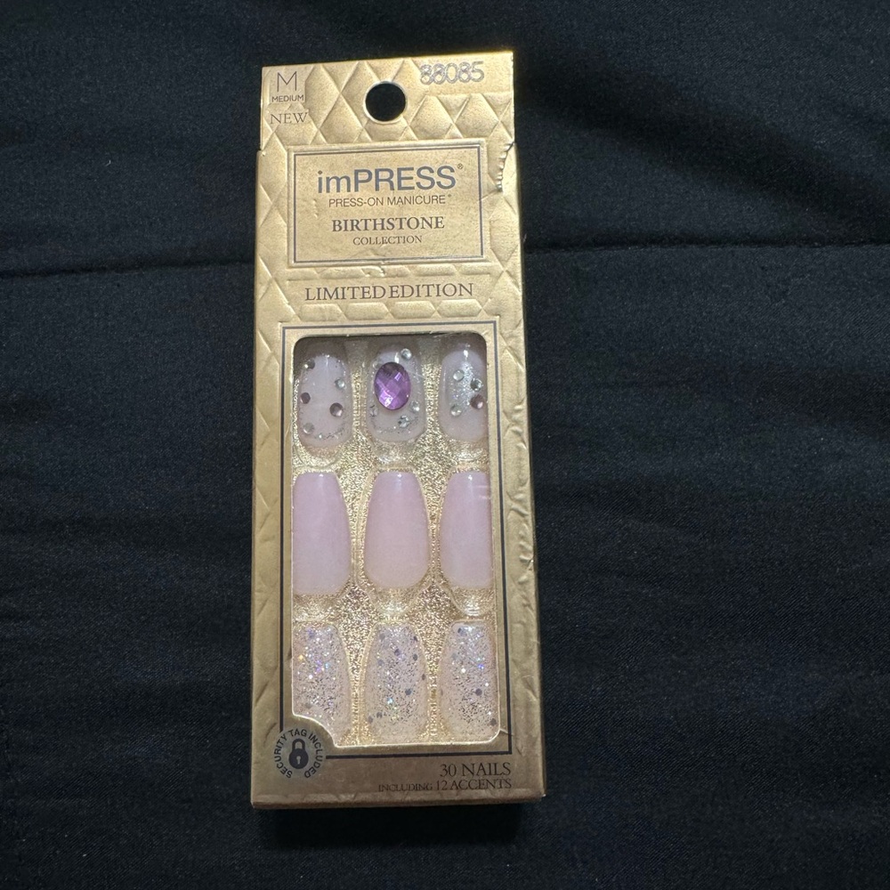 Kiss Impress press on nails with tabs!